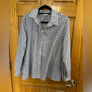 Stockton Women’s plaid button up